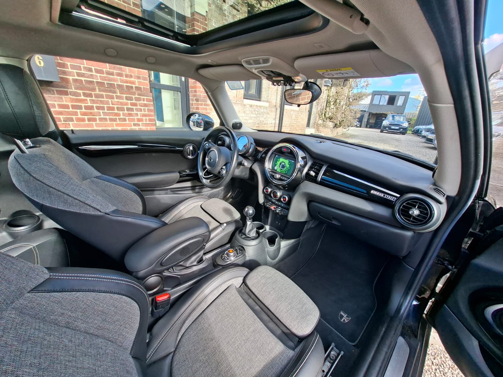 WhatsApp Image 2026-03-28 at 17.02.36